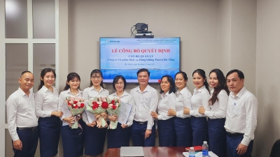 LỄ TRAO QUYẾT ĐỊNH BỔ NHIỆM CÁN BỘ QUẢN LÝ