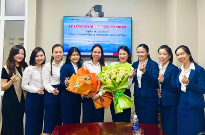 LỄ CÔNG BỐ QUYẾT ĐỊNH BỔ NHIỆM CHỨC VỤ GIÁM ĐỐC TRUNG TÂM KINH DOANH